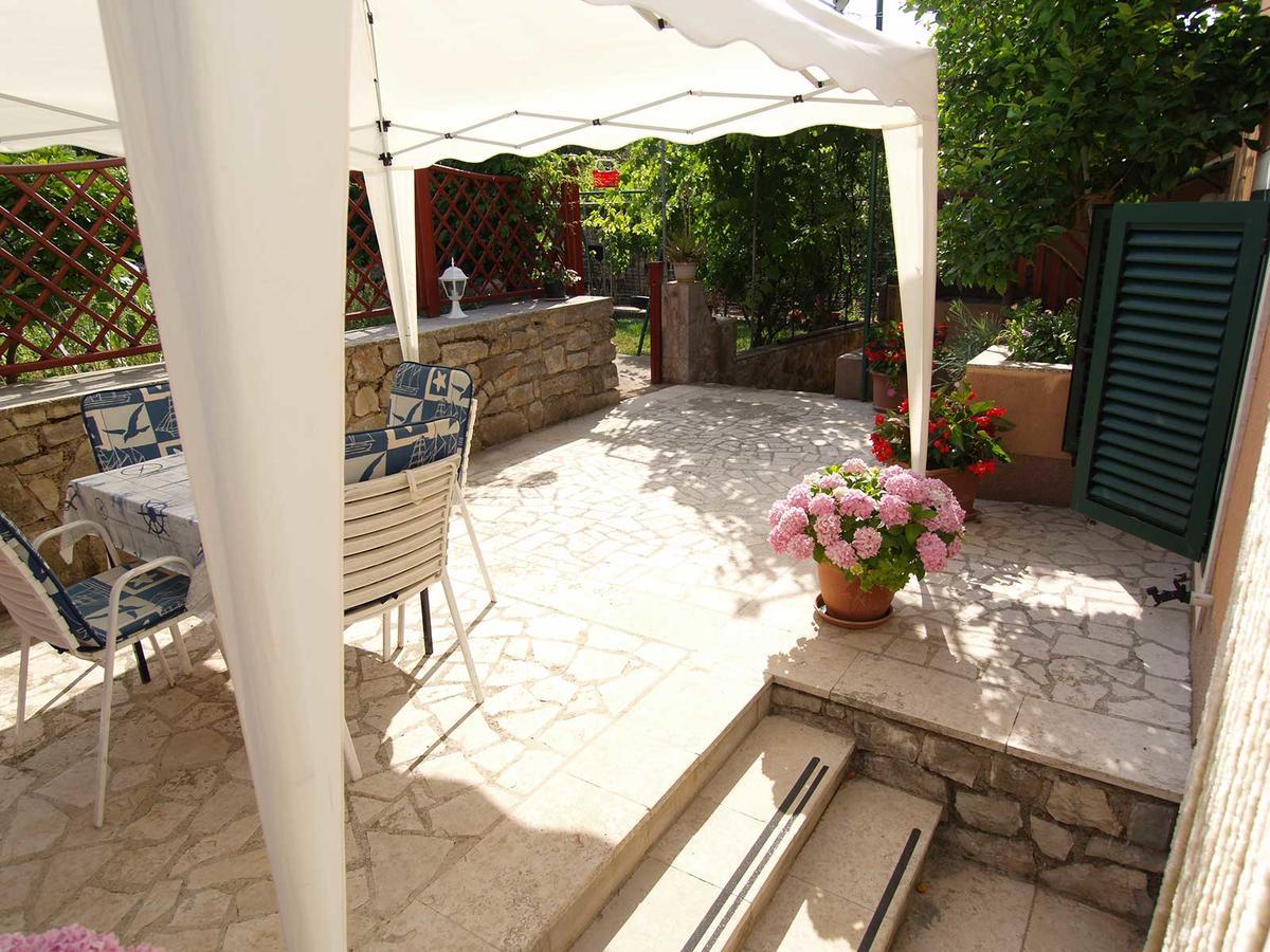 Teo Appartement Veli Lošinj Buitenkant foto