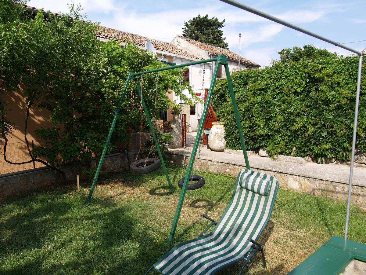 Teo Appartement Veli Lošinj Buitenkant foto